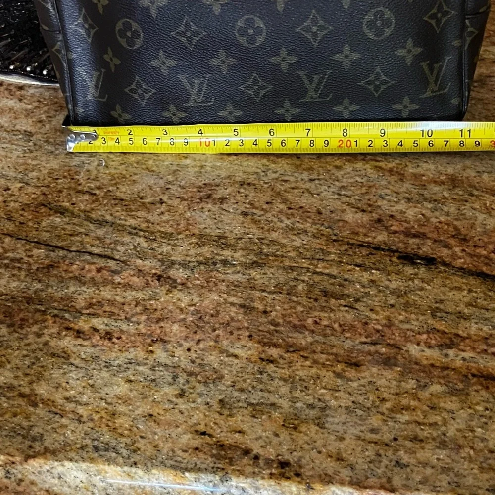 Louis Vuitton Monogram Toiletry Bag in Brown and Gold - Picture 4 of 12